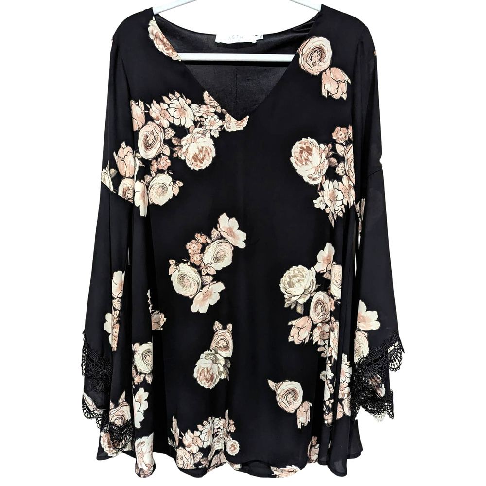 ASTR The Label Black Floral Long Bell Sleeve Chiffon Dress sz S V Neck